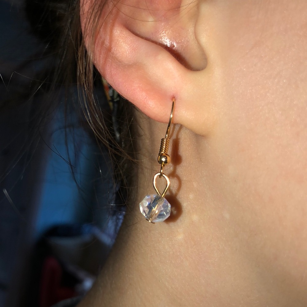 earrings - Picture 3 of 3